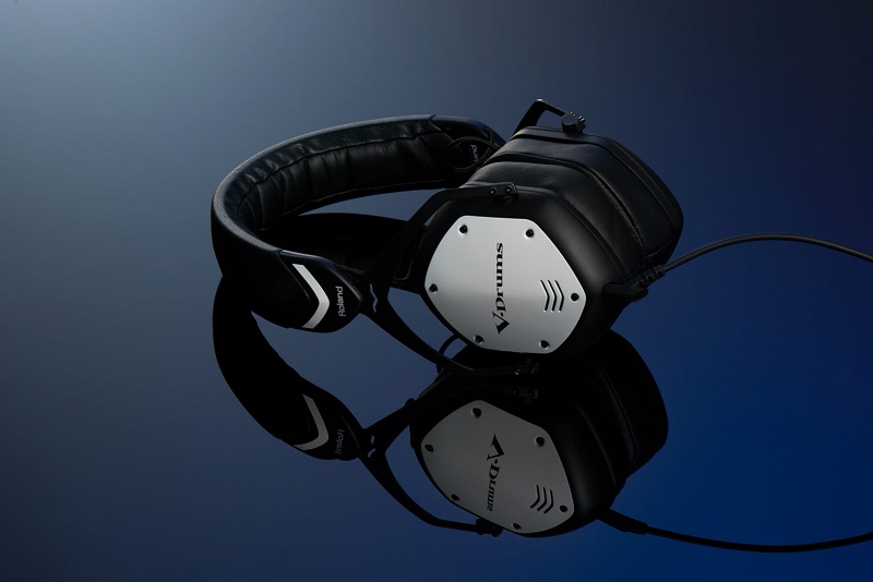 Roland 和 V-MODA 合作推出 VMH-D1 電鼓專用頭戴耳機 Roland 和 V-MODA 合作推出 VMH-D1 電鼓專用頭戴耳機
